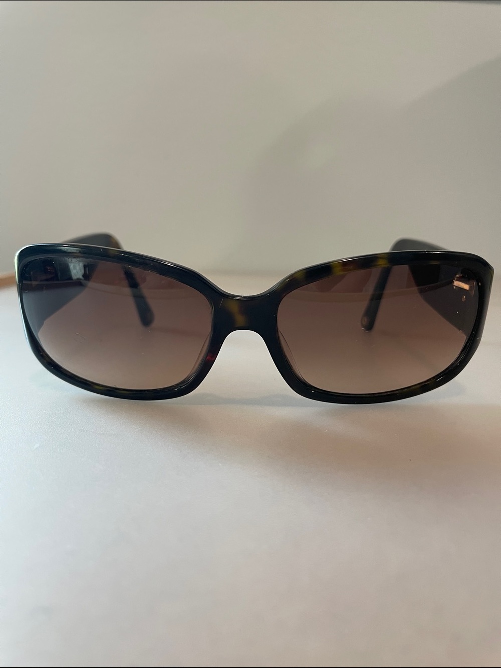 Coach Tortoise Shell Frame with Brown Lenses Women's Sunglasses Vintage Y2K S827